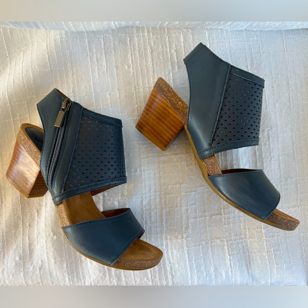 Block Heel Sandals